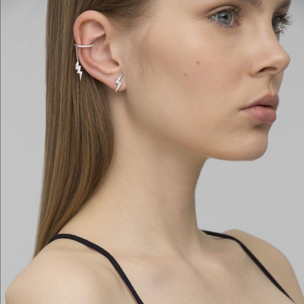 Apm Monaco Lightening Bolt Ear Cuff - Silver